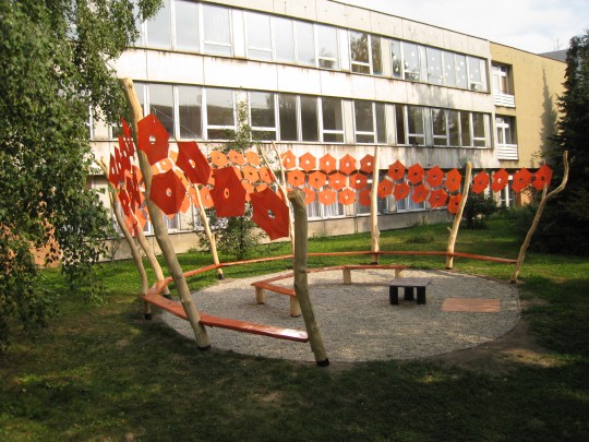 Projekt Venkovní učebna na základní škole v Ostravě