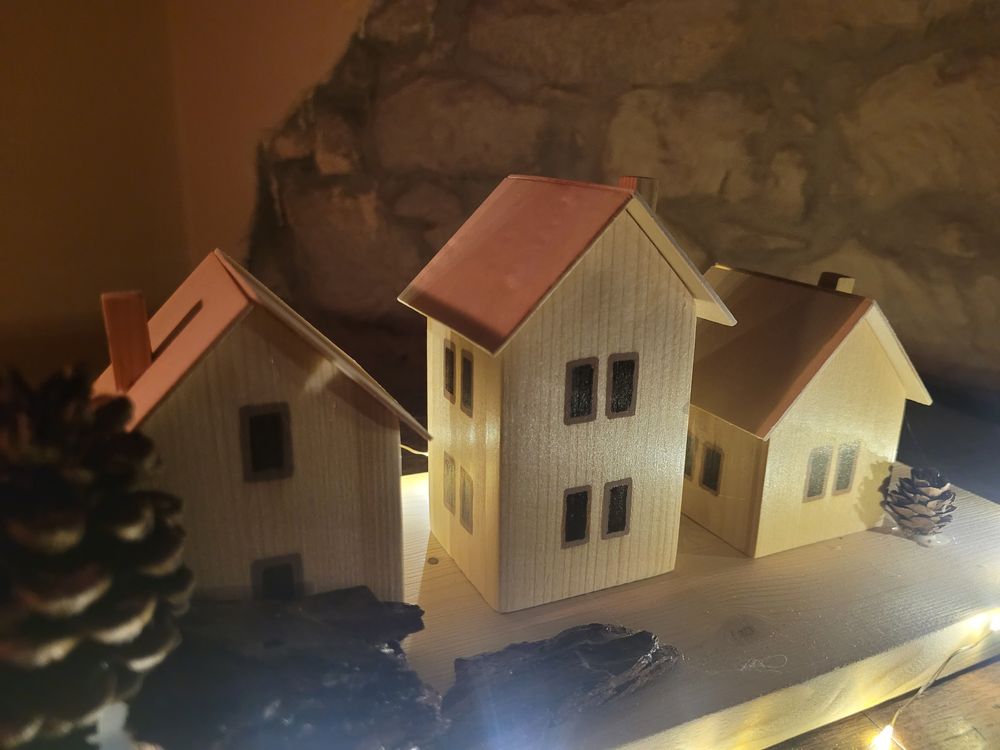 Kreativní workshop Dřevěné malované domečky