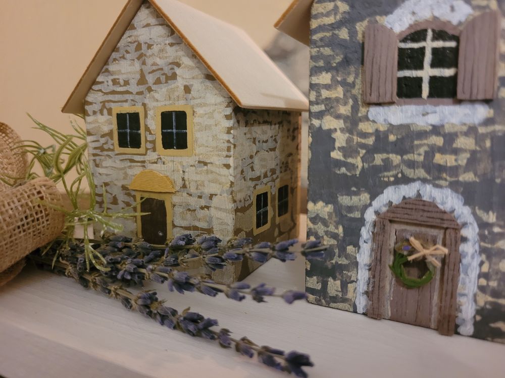 Kreativní workshop malování dřevěných domečků