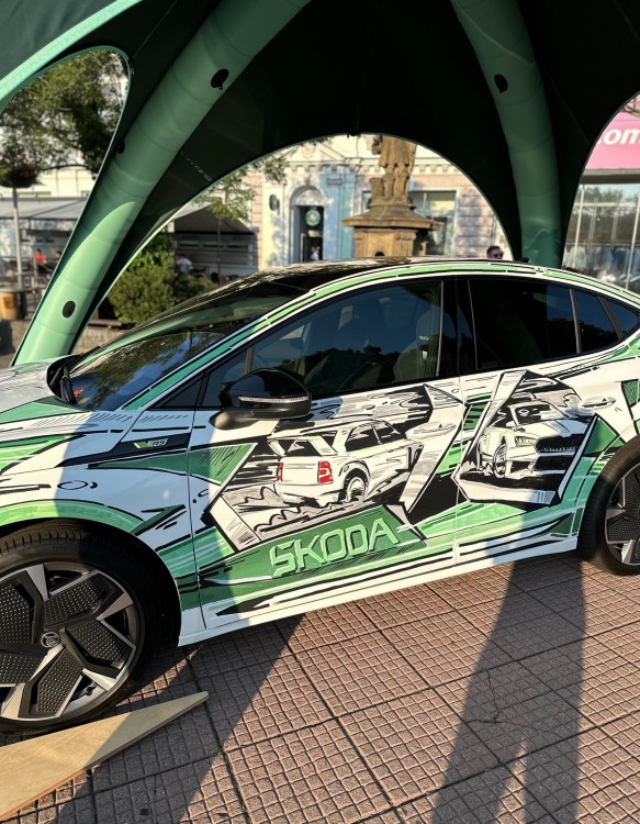 Live kreslení pro škoda auto na Barum rally 4