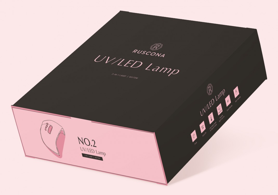 Design krabice UV/LED lampy na nehty navazuje na CI.