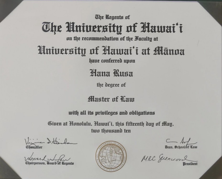 Diplom z University of Hawai´i at Manoa