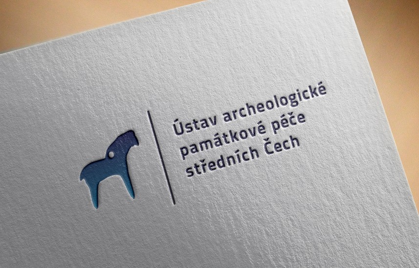 Logo pro Ústav archeologické památkové péče středních Čech
