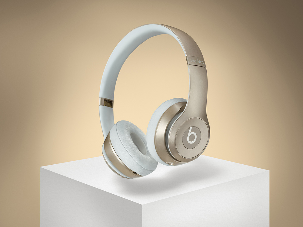 Designová sluchátka | produktová fotografie