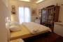 Interiér ložnice | minimalistický interiér bytu v rezidenci Prague Marina