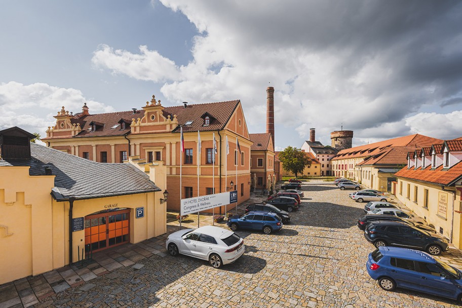 LH hotel Dvořák | fotografie exteriéru