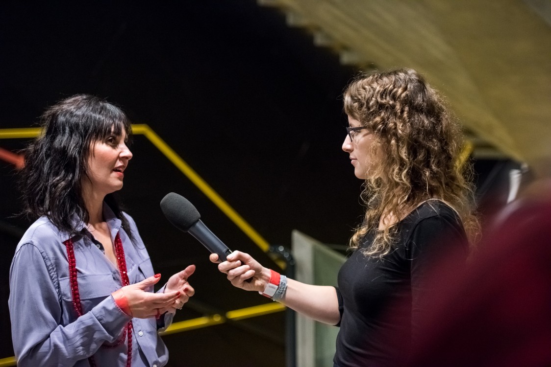 Natáčení rozhovoru s řečníkem na konferenci