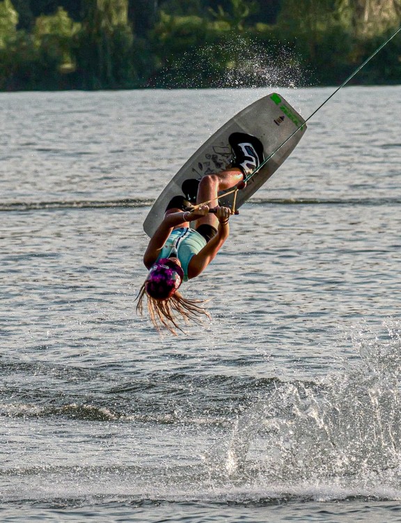 Kitesurfing – akční momentka