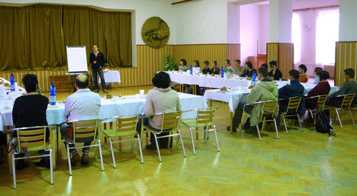 Zahájení první konference nezávislých profesionálů v listopadu 2007 ve Valticích
